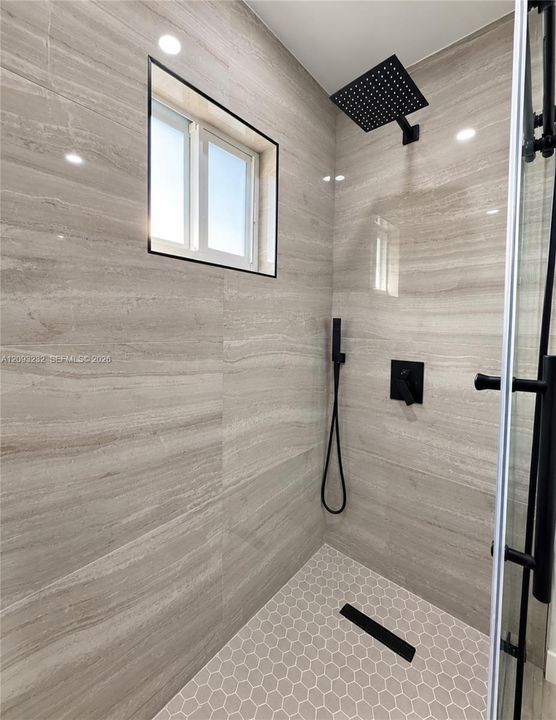 В аренду: $3,200 (3 спален, 2 ванн, 1200 Квадратных фут)