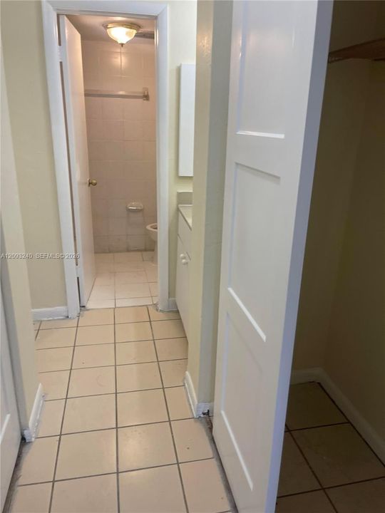 En Venta: $230,000 (2 camas, 2 baños, 852 Pies cuadrados)
