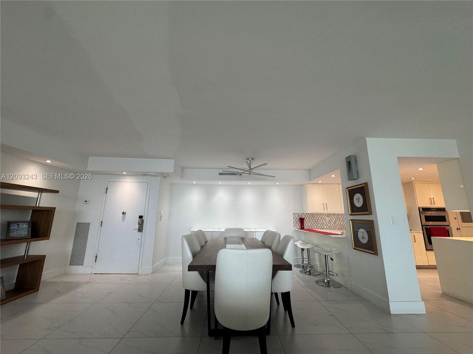 For Rent: $6,200 (2 beds, 2 baths, 1409 Square Feet)
