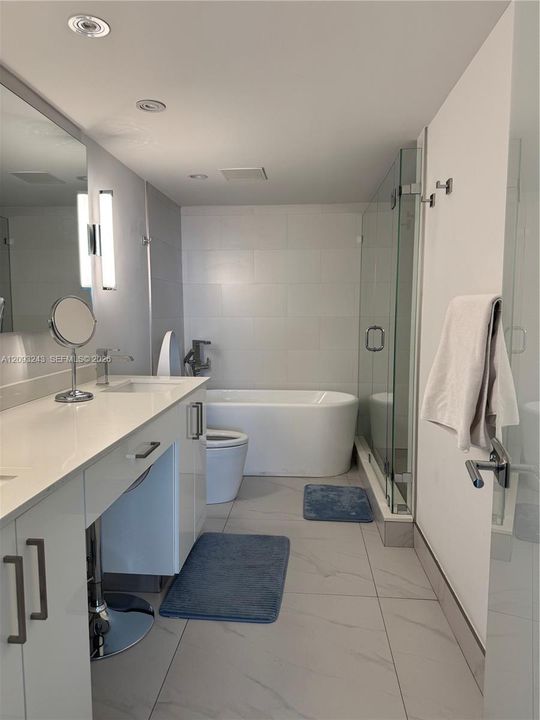 For Rent: $6,200 (2 beds, 2 baths, 1409 Square Feet)