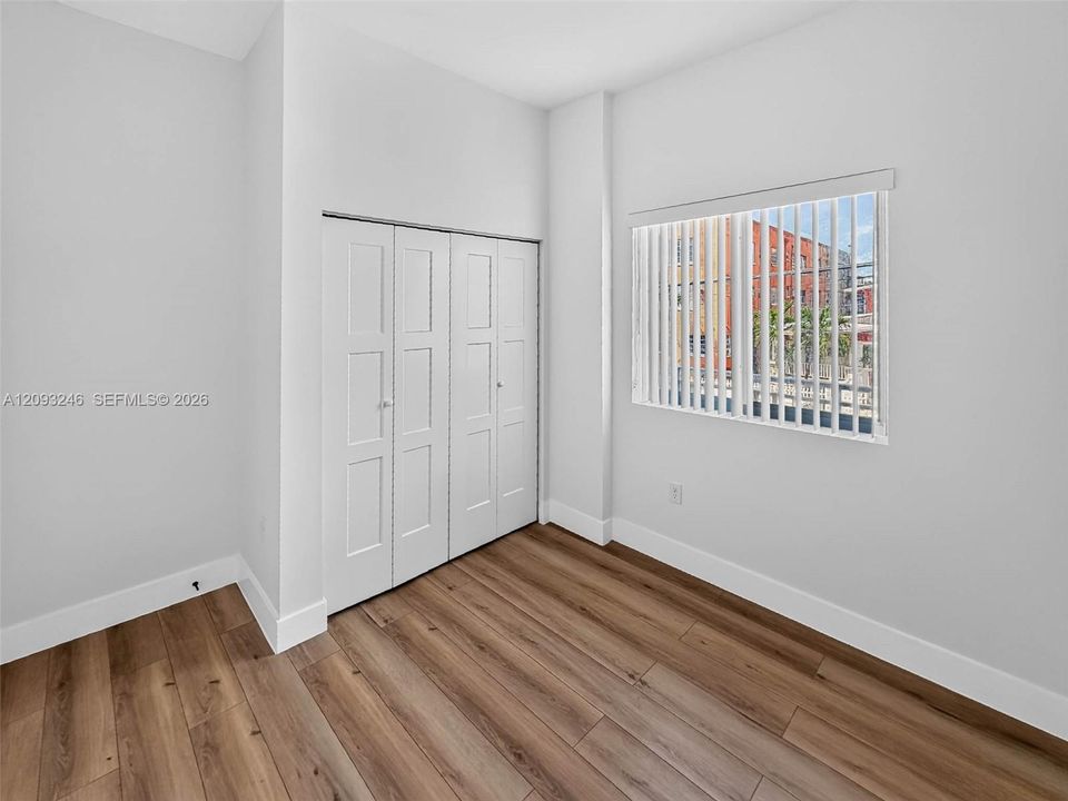 En Renta: $2,300 (2 camas, 2 baños, 900 Pies cuadrados)