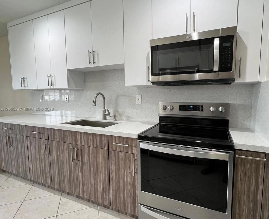 For Rent: $3,600 (3 beds, 2 baths, 1308 Square Feet)