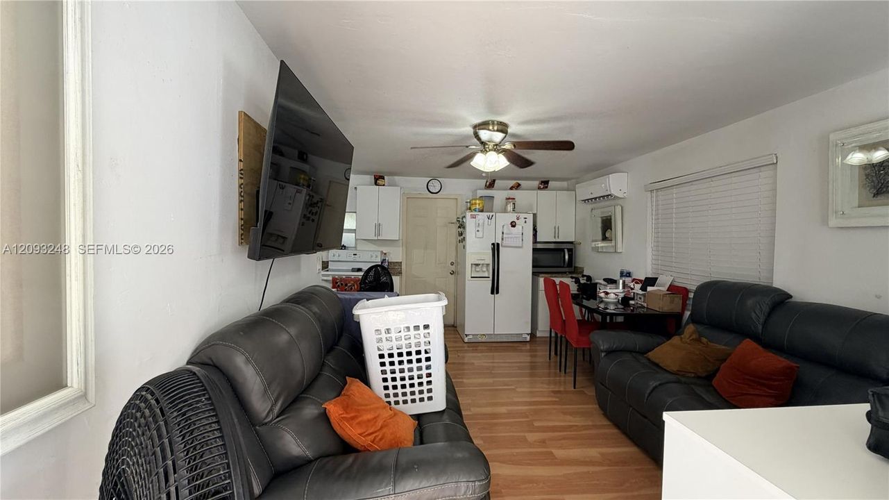 En Venta: $522,722 (0 camas, 0 baños, 2136 Pies cuadrados)