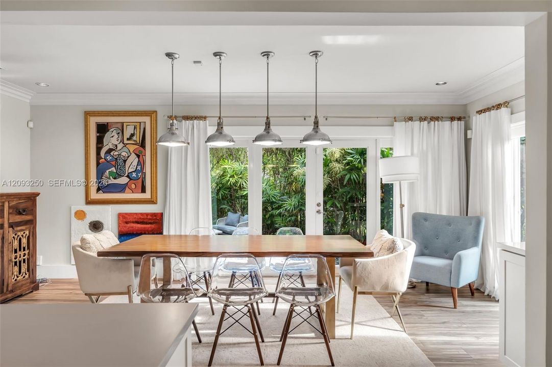 En Renta: $8,950 (3 camas, 2 baños, 1579 Pies cuadrados)