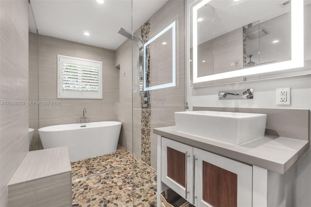 En Renta: $8,950 (3 camas, 2 baños, 1579 Pies cuadrados)
