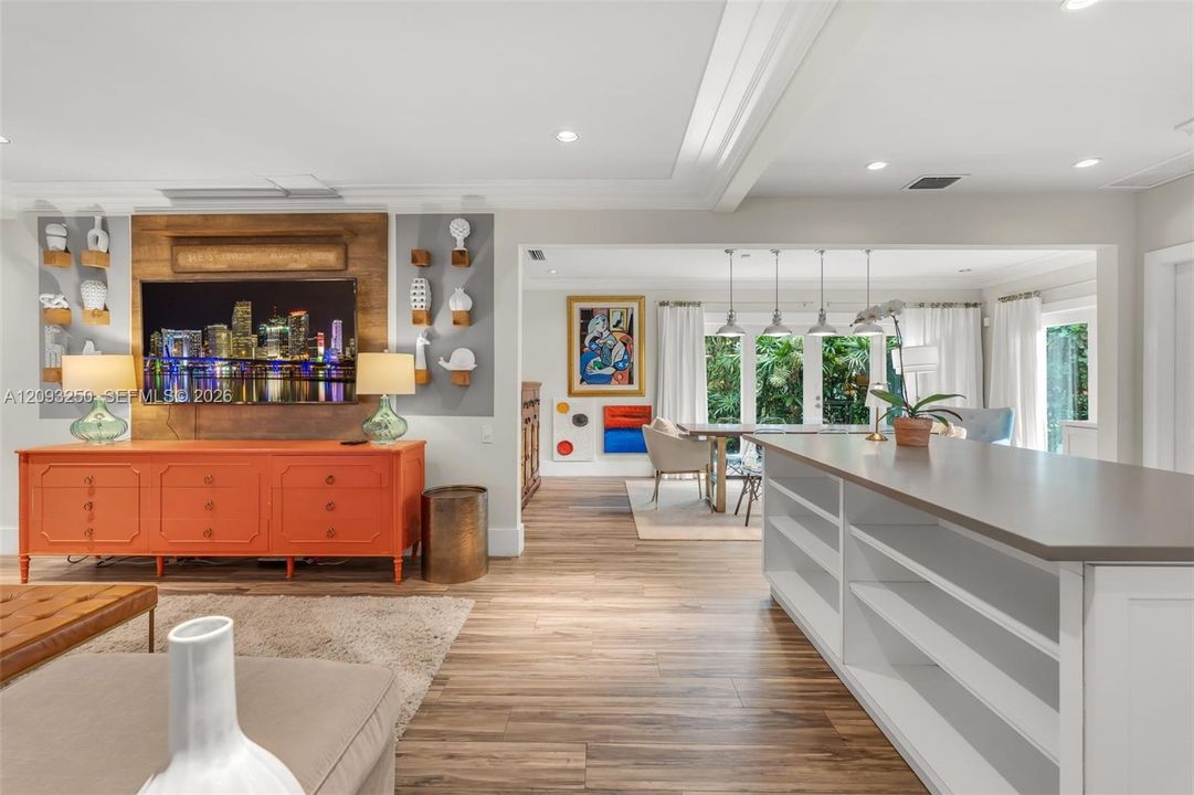 En Renta: $8,950 (3 camas, 2 baños, 1579 Pies cuadrados)