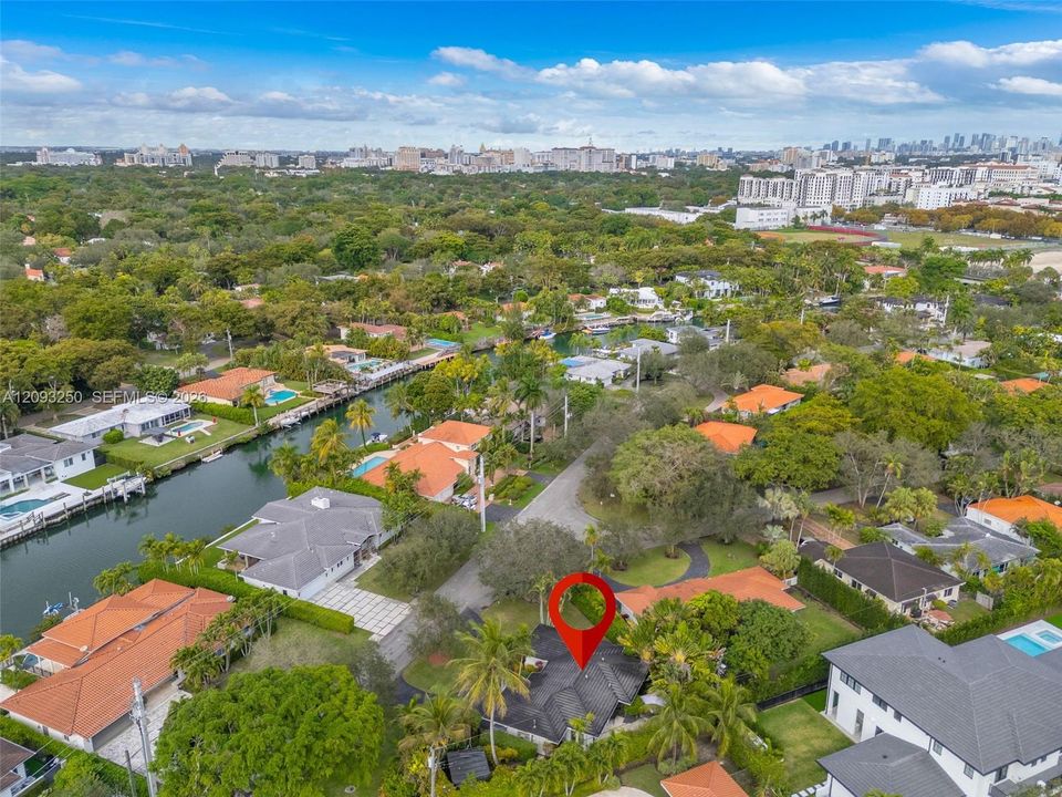 En Renta: $8,950 (3 camas, 2 baños, 1579 Pies cuadrados)