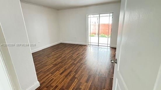 En Venta: $286,427 (3 camas, 2 baños, 1190 Pies cuadrados)