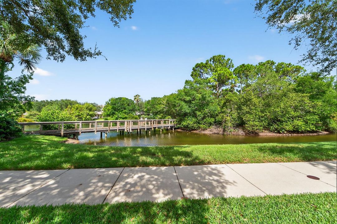 297 e bay cedar cir081