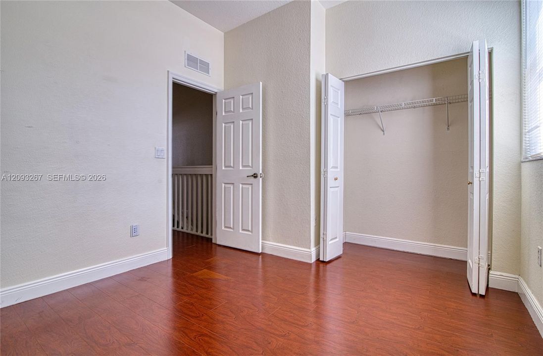For Rent: $2,600 (2 beds, 2 baths, 1067 Square Feet)