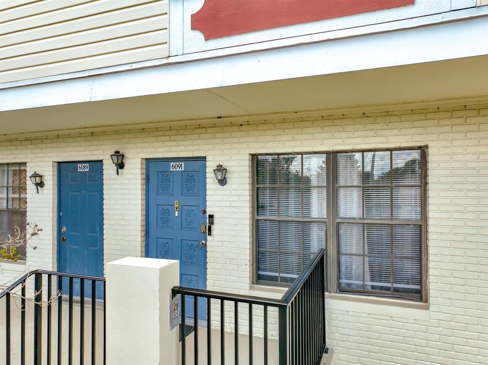 6091 Village Circle S-8