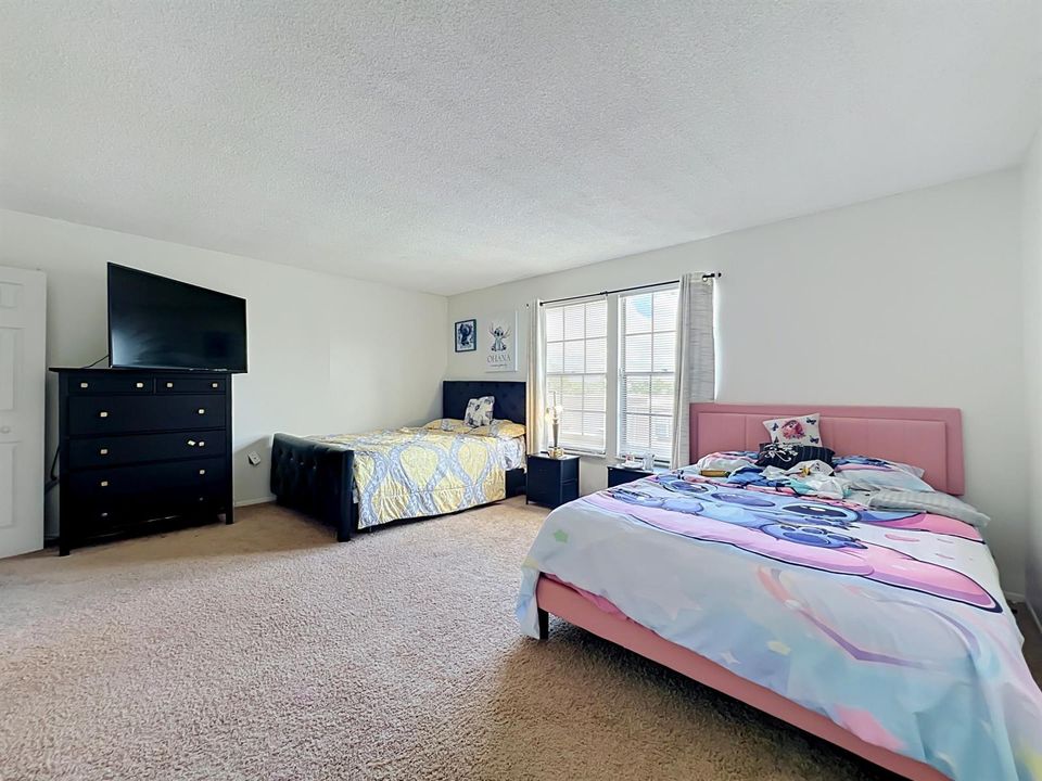 6091 Village Circle S-46