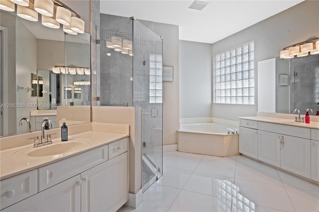 Active With Contract: $5,500 (4 beds, 2 baths, 2758 Square Feet)