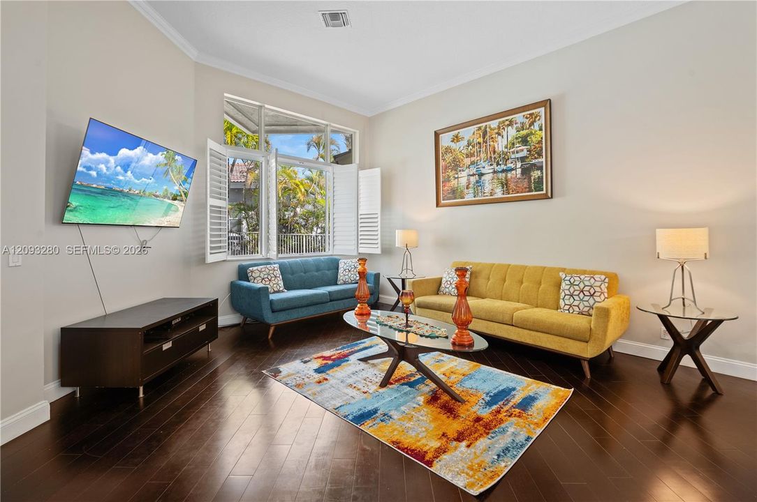 Active With Contract: $5,500 (4 beds, 2 baths, 2758 Square Feet)