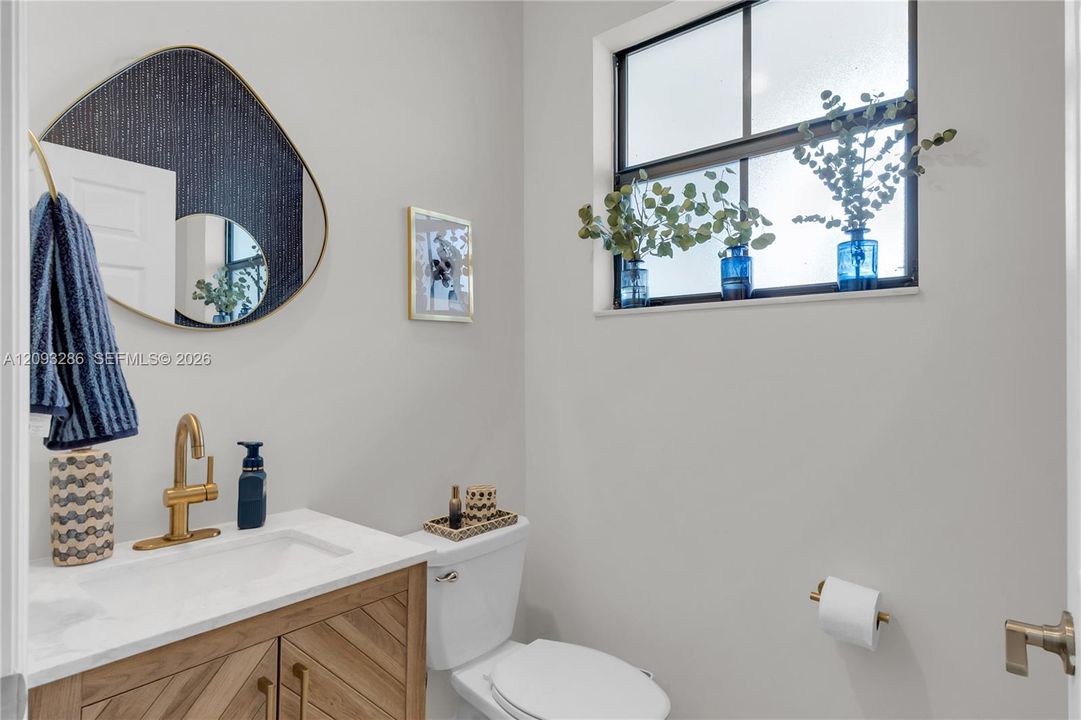 For Sale: $459,999 (3 beds, 2 baths, 1483 Square Feet)