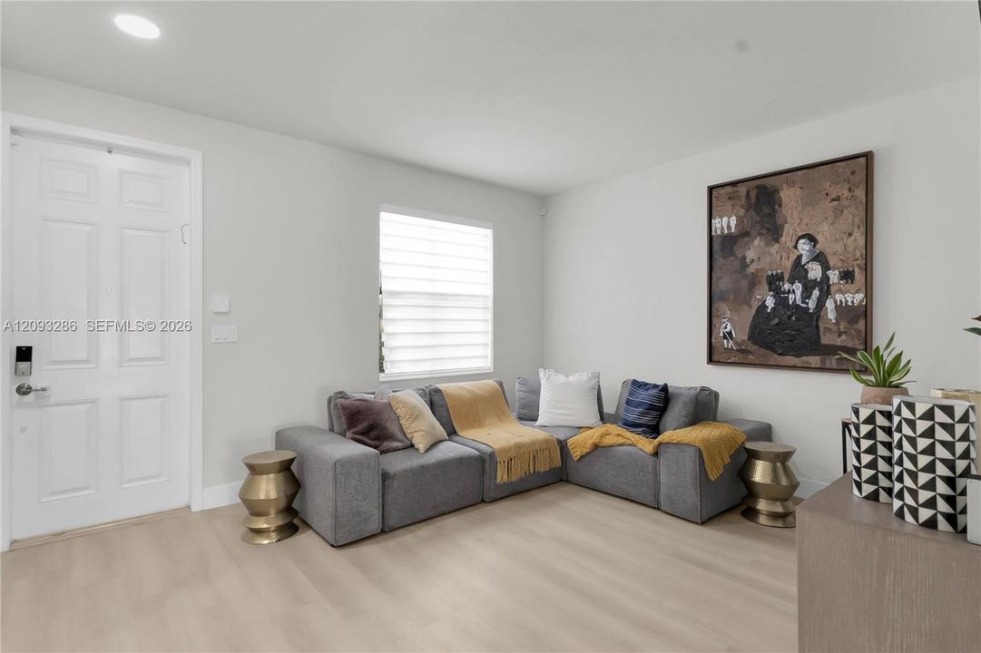 For Sale: $459,999 (3 beds, 2 baths, 1483 Square Feet)
