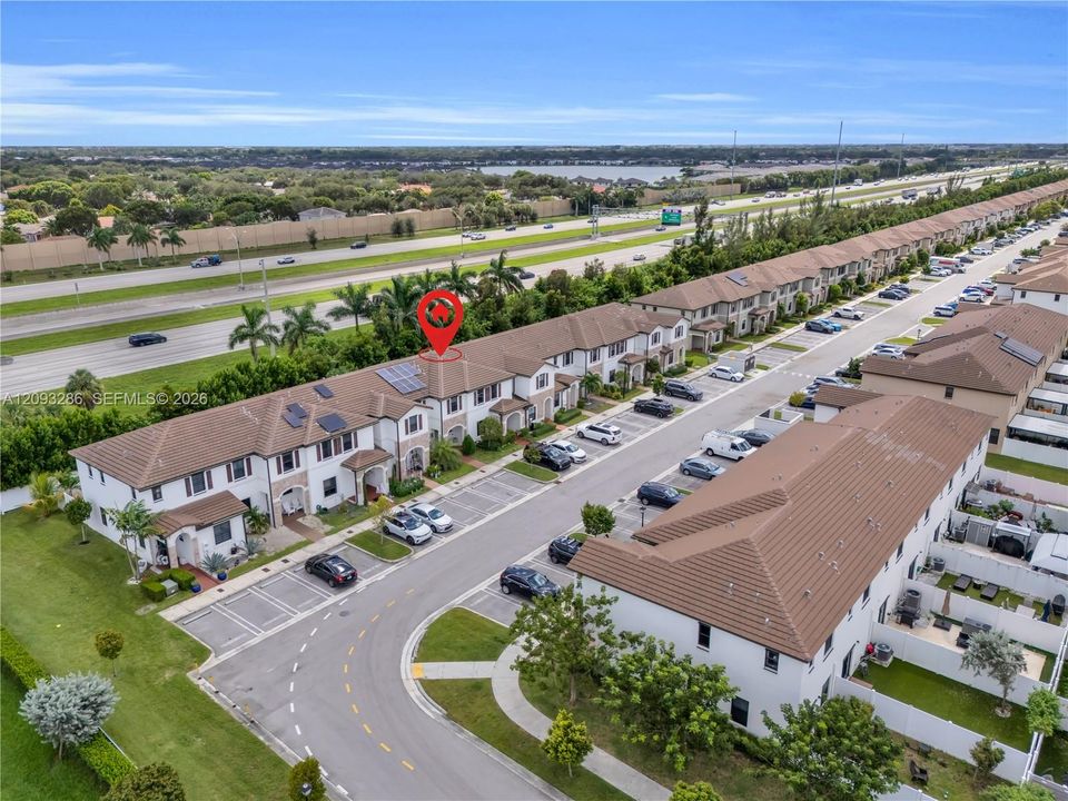 For Sale: $459,999 (3 beds, 2 baths, 1483 Square Feet)