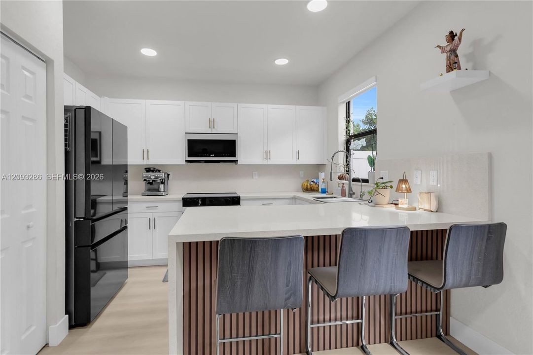 For Sale: $459,999 (3 beds, 2 baths, 1483 Square Feet)