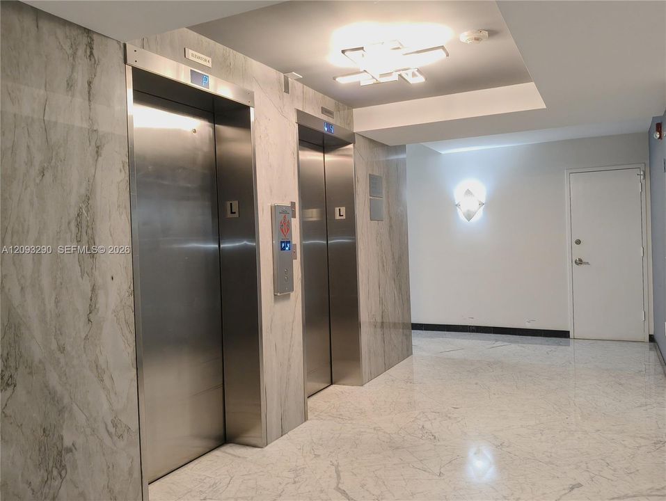 For Rent: $4,200 (2 beds, 2 baths, 1360 Square Feet)