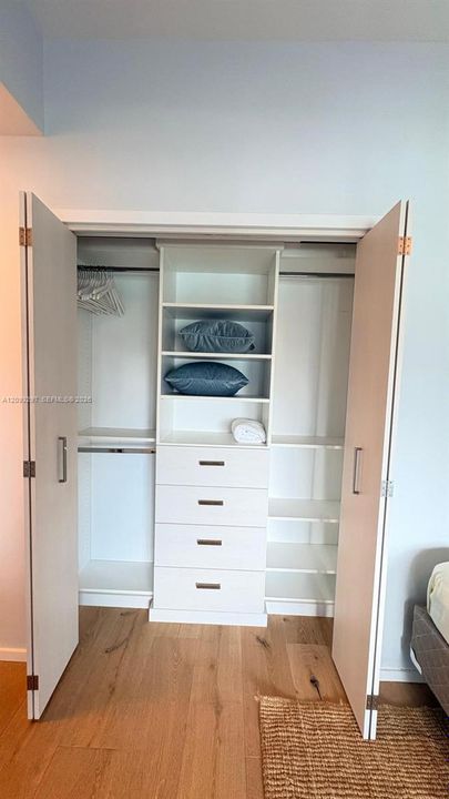 For Rent: $7,500 (2 beds, 3 baths, 1575 Square Feet)