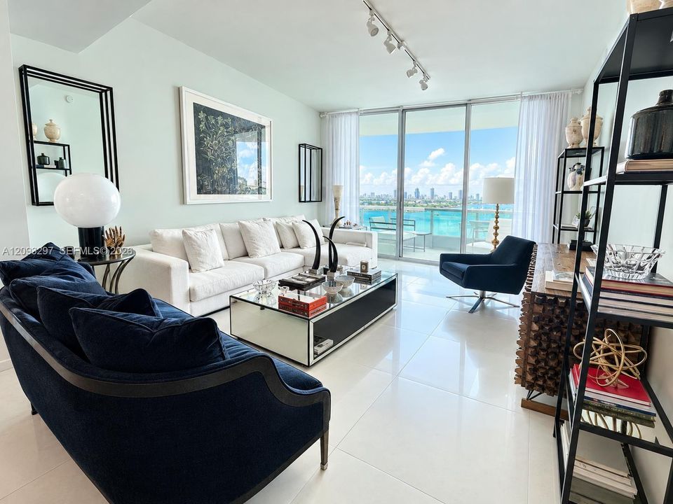For Rent: $7,500 (2 beds, 3 baths, 1575 Square Feet)