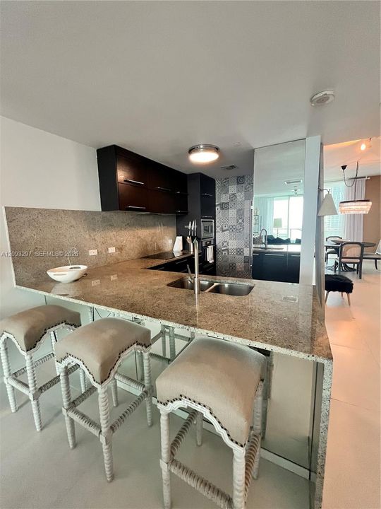 For Rent: $7,500 (2 beds, 3 baths, 1575 Square Feet)