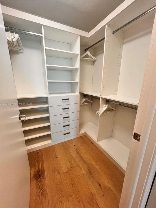 For Rent: $7,500 (2 beds, 3 baths, 1575 Square Feet)