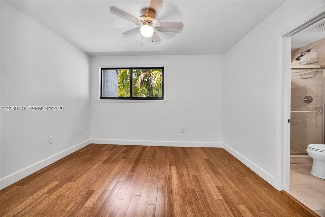 For Rent: $4,000 (2 beds, 3 baths, 1299 Square Feet)