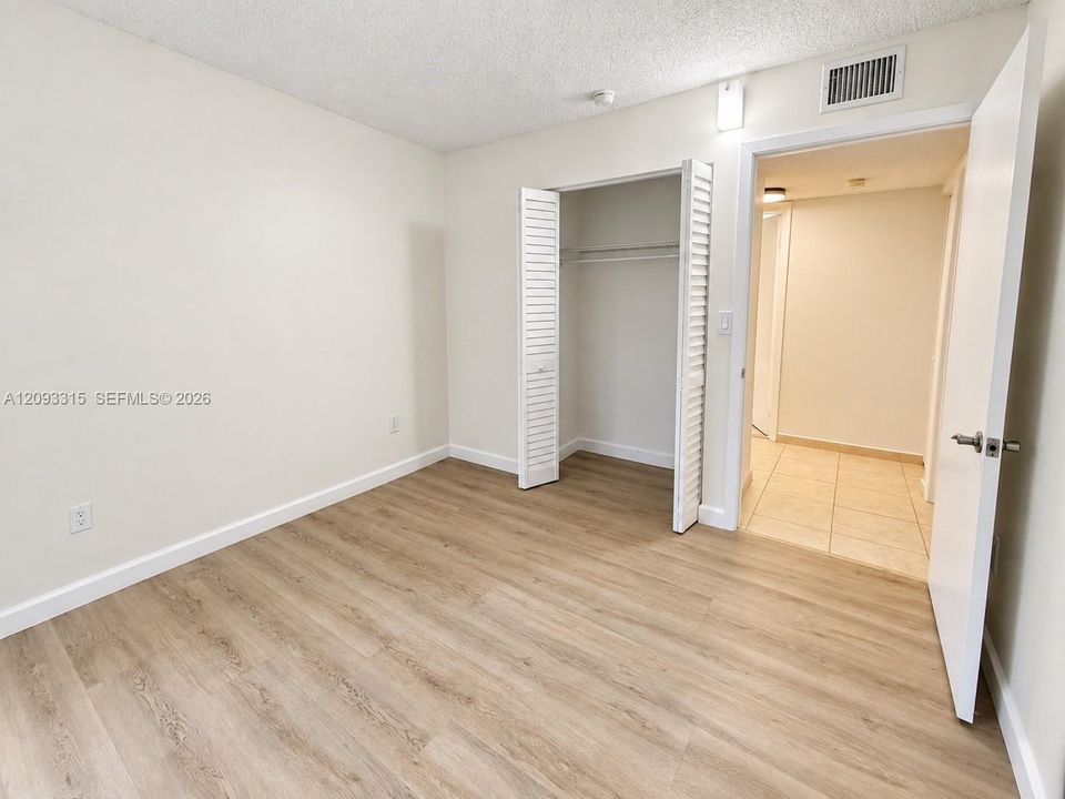 В аренду: $2,625 (2 спален, 2 ванн, 827 Квадратных фут)