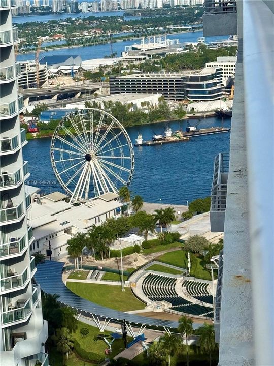 view from condo looking to  the right side ( east )
