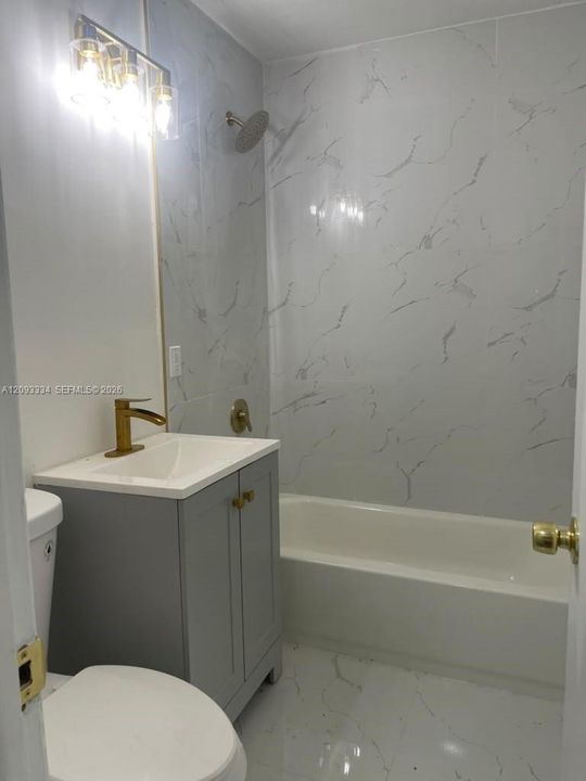 For Sale: $875,000 (4 beds, 2 baths, 1924 Square Feet)