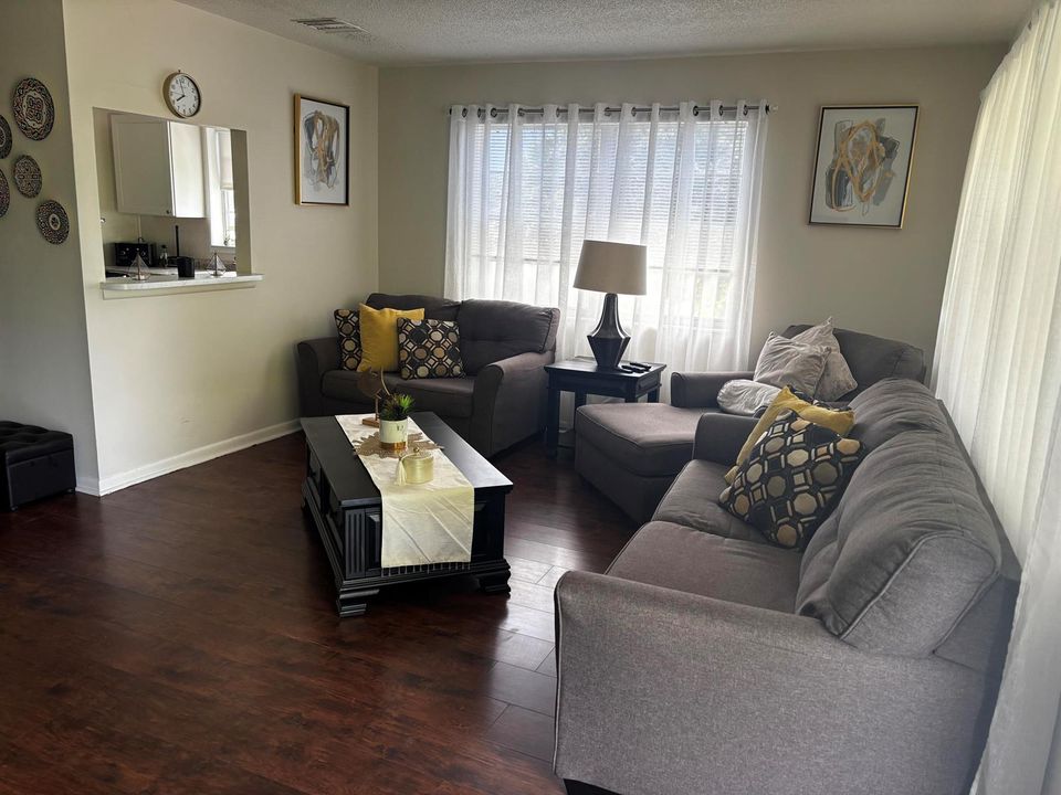 LIVING ROOM.