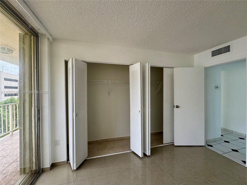 En Renta: $2,200 (2 camas, 2 baños, 1006 Pies cuadrados)