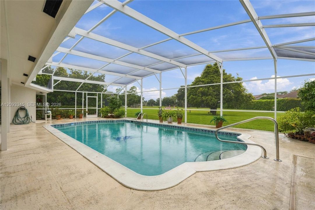 En Venta: $1,479,000 (4 camas, 3 baños, 3322 Pies cuadrados)