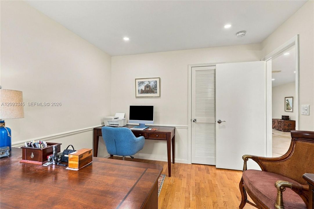 En Venta: $1,479,000 (4 camas, 3 baños, 3322 Pies cuadrados)