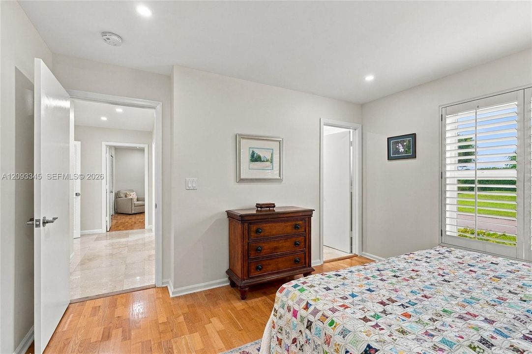 En Venta: $1,479,000 (4 camas, 3 baños, 3322 Pies cuadrados)