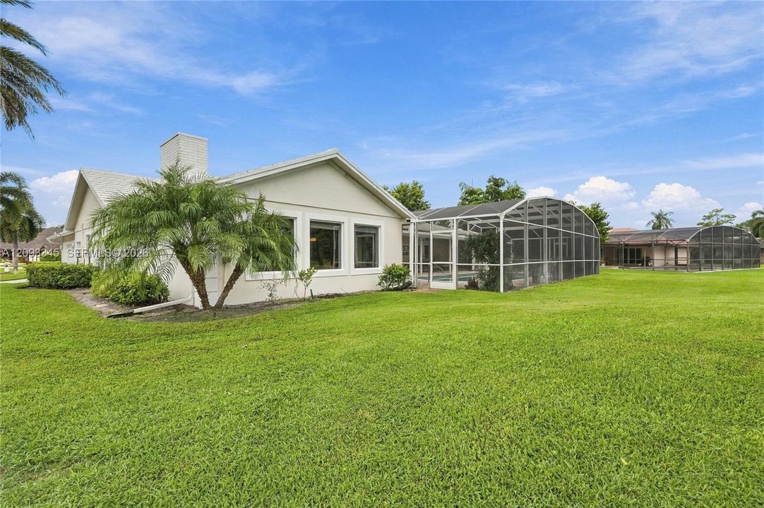En Venta: $1,479,000 (4 camas, 3 baños, 3322 Pies cuadrados)