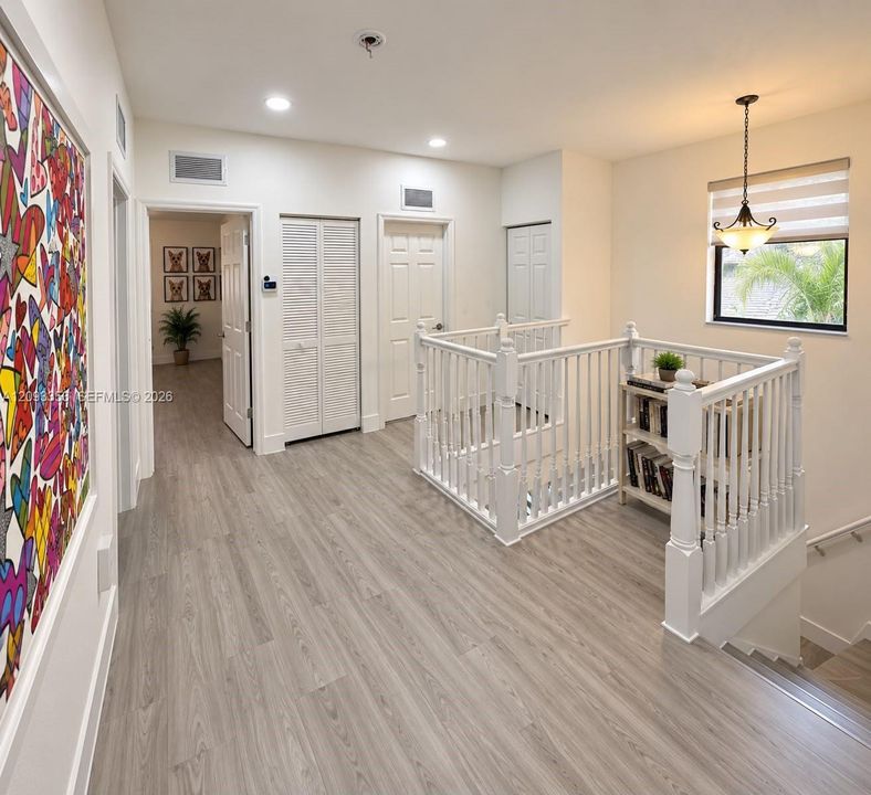 For Sale: $957,350 (3 beds, 2 baths, 2462 Square Feet)