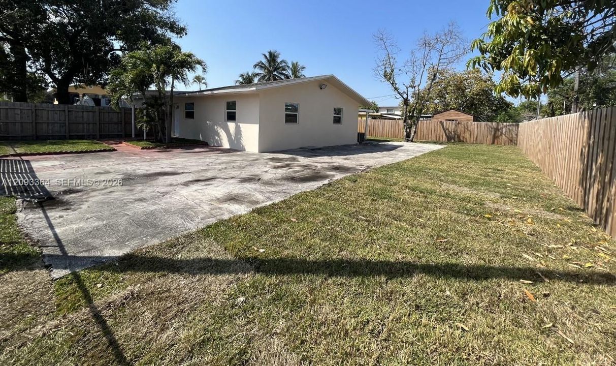 For Sale: $790,000 (0 beds, 0 baths, 1586 Square Feet)