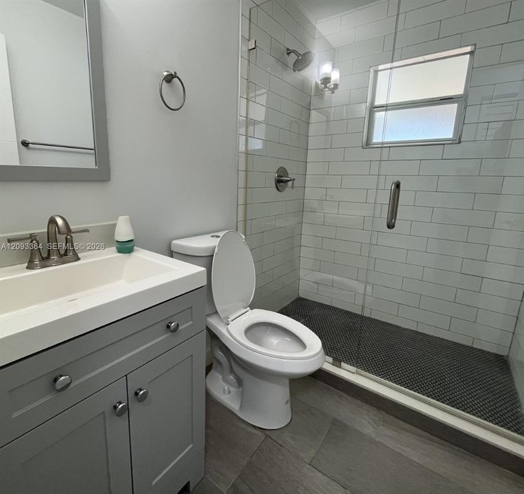For Sale: $790,000 (0 beds, 0 baths, 1586 Square Feet)