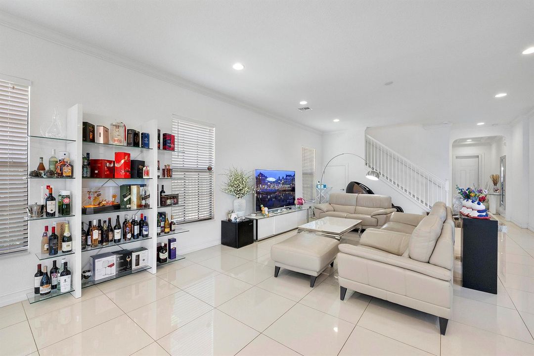 #9 Great Room