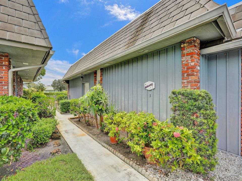 Walkway to Front Door