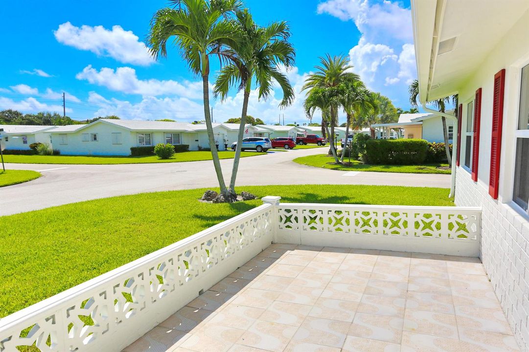 006-029-Patio-4200x2800