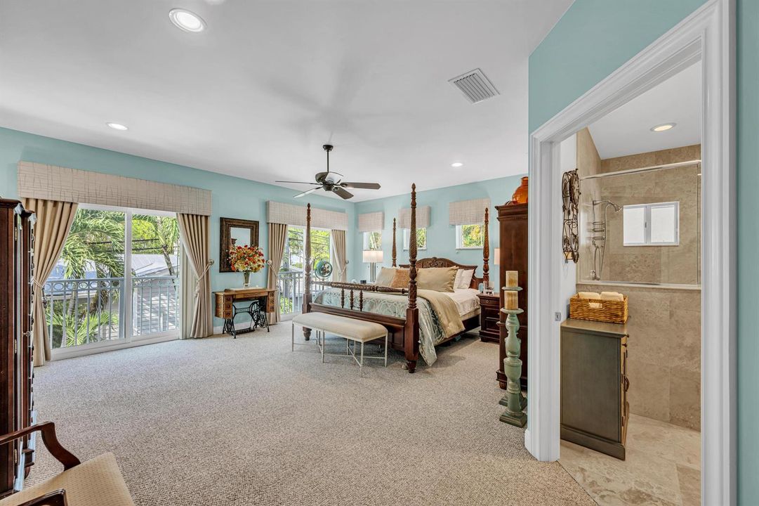 1419 NE 4TH PL-36 (1)
