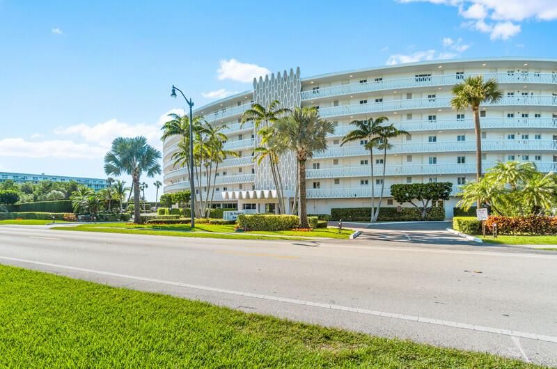 Palm Beach President Condominium