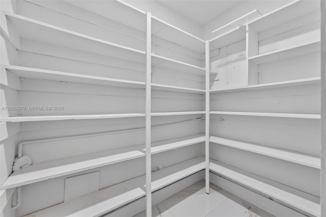 En Renta: $3,850 (3 camas, 2 baños, 1911 Pies cuadrados)