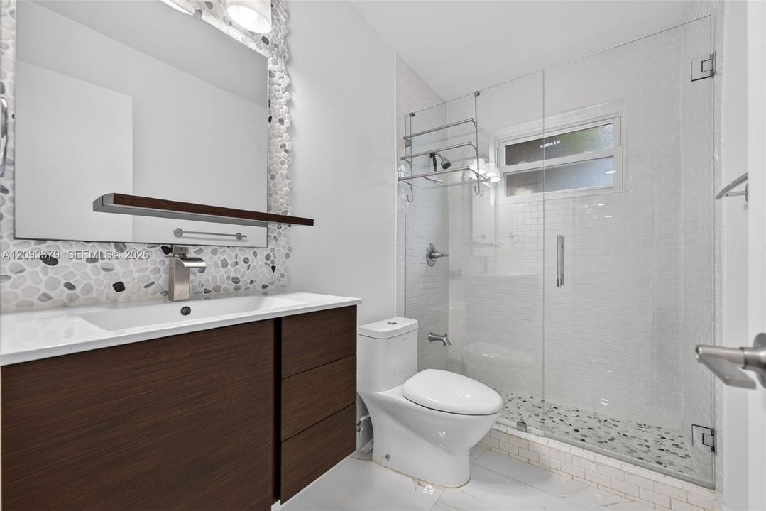 En Renta: $3,850 (3 camas, 2 baños, 1911 Pies cuadrados)