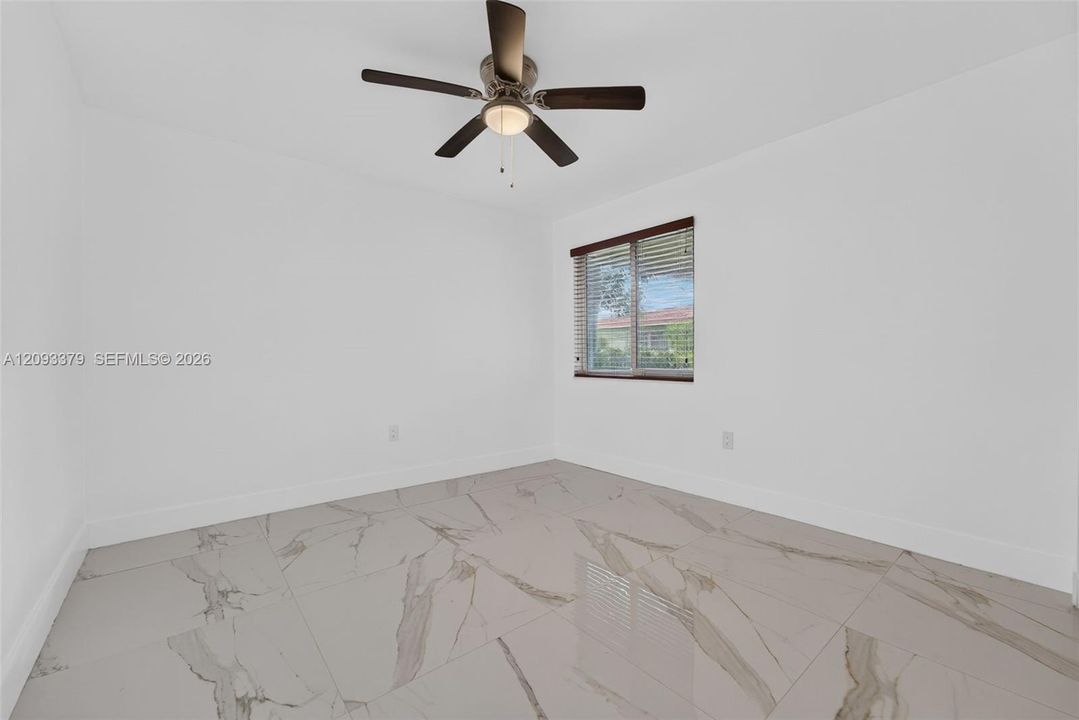 En Renta: $3,850 (3 camas, 2 baños, 1911 Pies cuadrados)