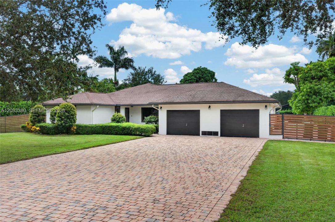 For Sale: $1,579,000 (3 beds, 3 baths, 2044 Square Feet)