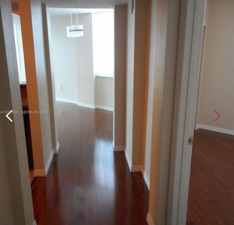 For Rent: $3,400 (2 beds, 2 baths, 1002 Square Feet)